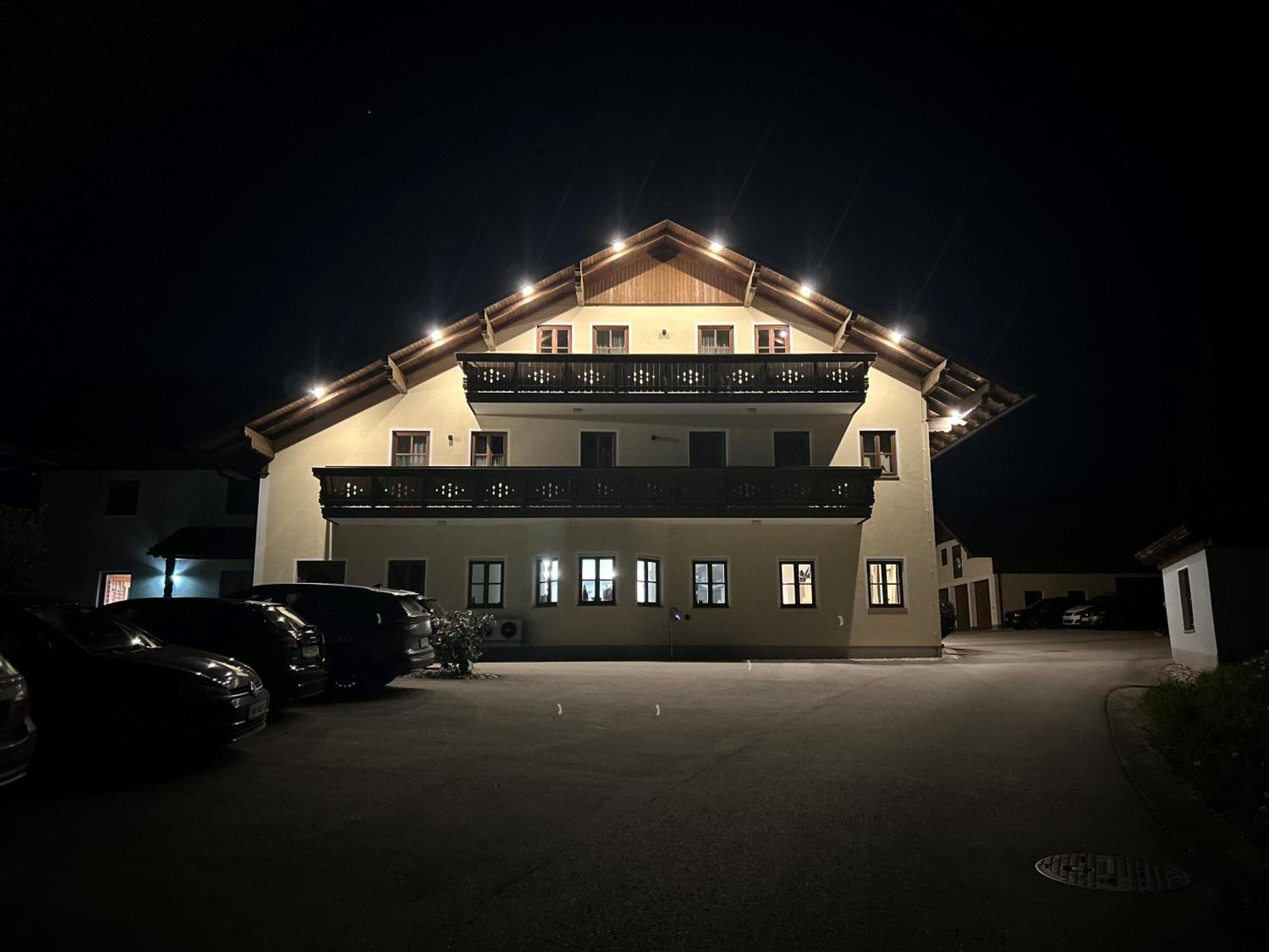 Gasthof Steinbichler Нусдорф-ам-Аттерзе Екстер'єр фото